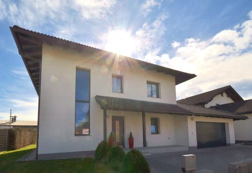 Immobilienangebot - Schalchen - Alle - Modernes "Toskana"-Haus bei Mattighofen