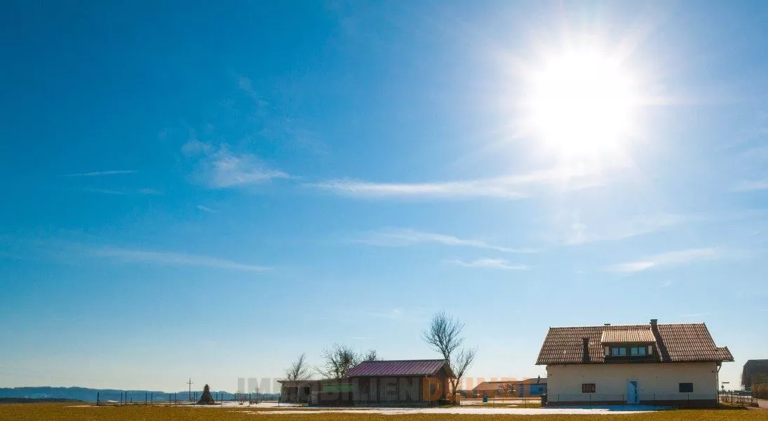 Immobilienangebot - Lamprechtshausen - Alle - Rarität im Grünland: Mehrfamilienhaus in Lamprechtshausen