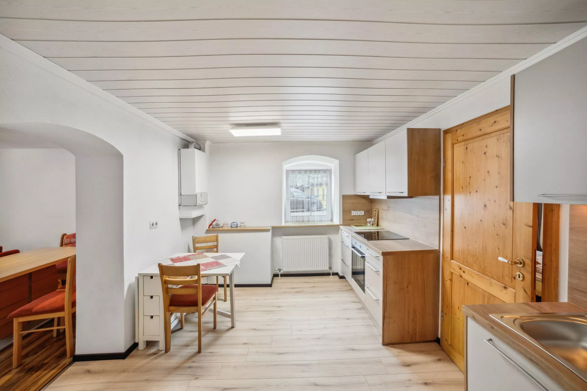 Immobilienangebot - Oberndorf - Alle - Gepflegte 2,5 Zi.-Wohnung in Oberndorf