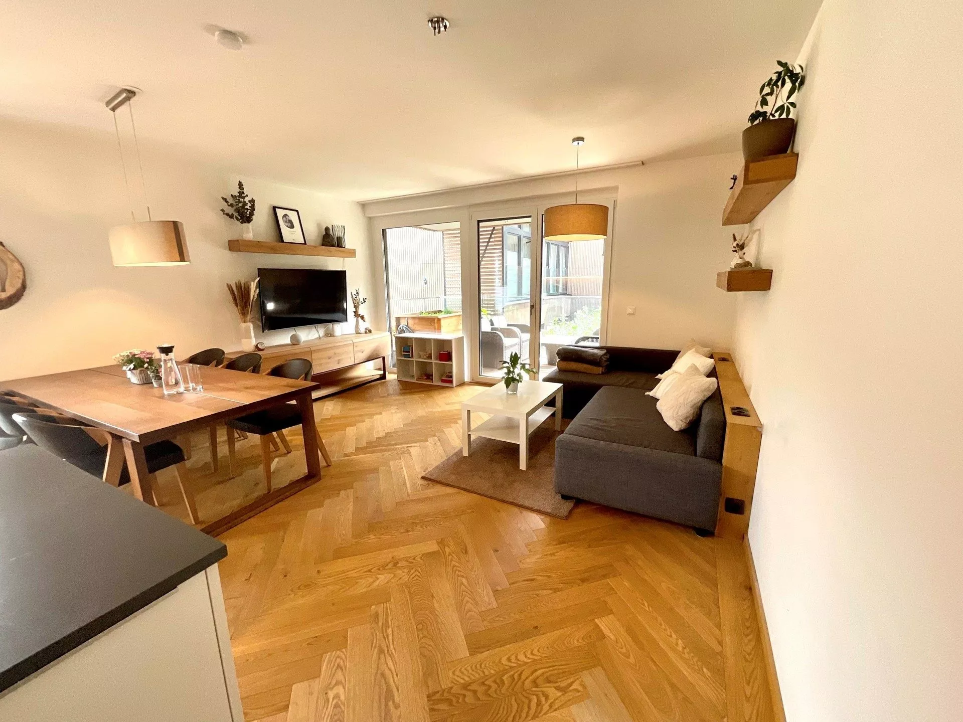 Immobilienangebot - Kuchl - Alle - Hochwertige 3-Zi.-Wohnung mit Terrassenbalkon und TG-Stellplatz