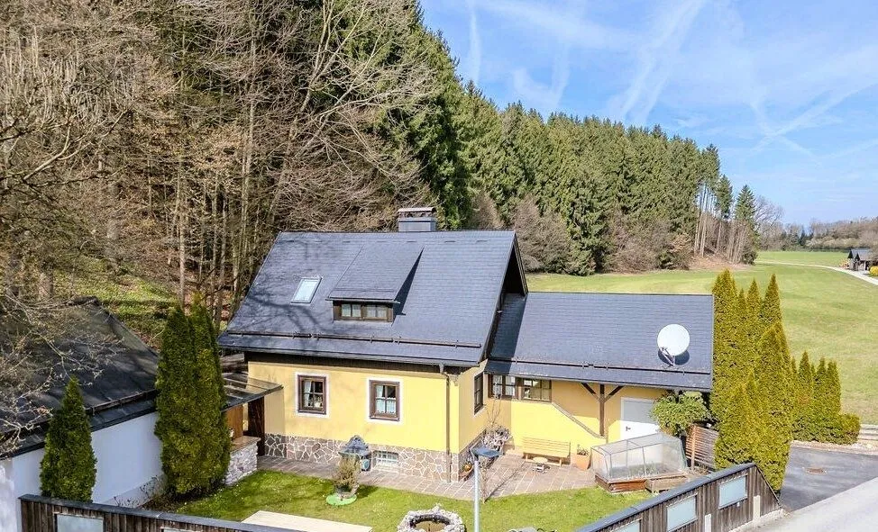 Immobilienangebot - Grödig - Alle - RARITÄT: Schmuckes Einfamilienhaus mit Werkstatt und Garage am Grünland und Wald